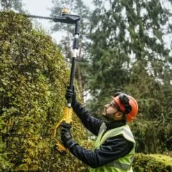 Taille-haies Orientable Sur Perche XR 18 V Brushless Dewalt + Batterie 5 Ah - DCMPH566P1 11 Taille-haies Orientable Sur Perche XR 18 V Brushless Dewalt + Batterie 5 Ah - DCMPH566P1 -Pro Jardin Soldes AFD 150308