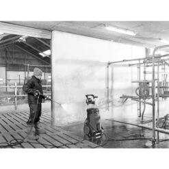 Nettoyeur Haute Pression Eau Froide MC 4M 2,9kW Nilfisk 140/620 EU - 107146395 8 Nettoyeur Haute Pression Eau Froide MC 4M 2,9kW Nilfisk 140/620 EU - 107146395 -Pro Jardin Soldes AFD 190271